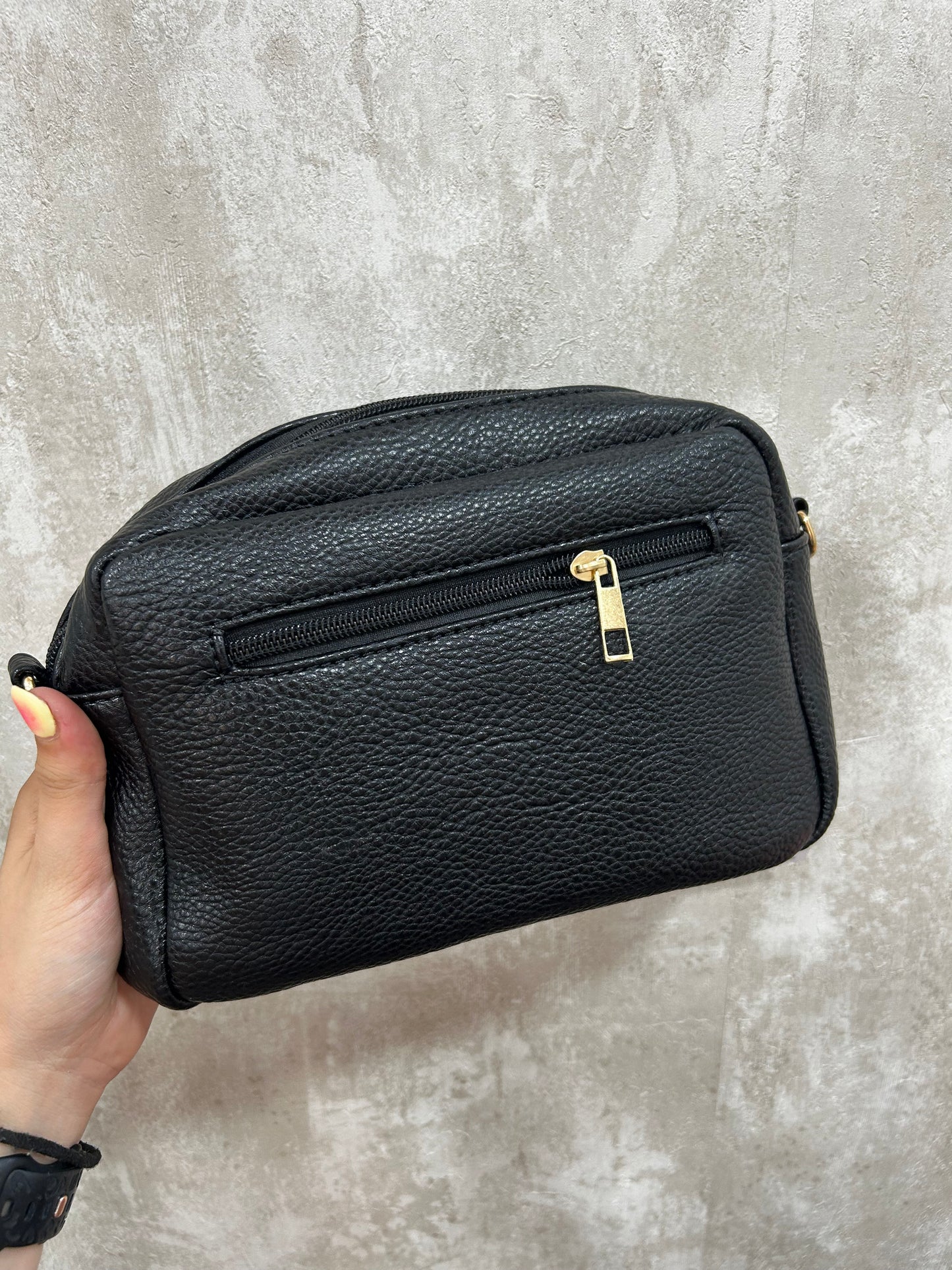 Bolso negro