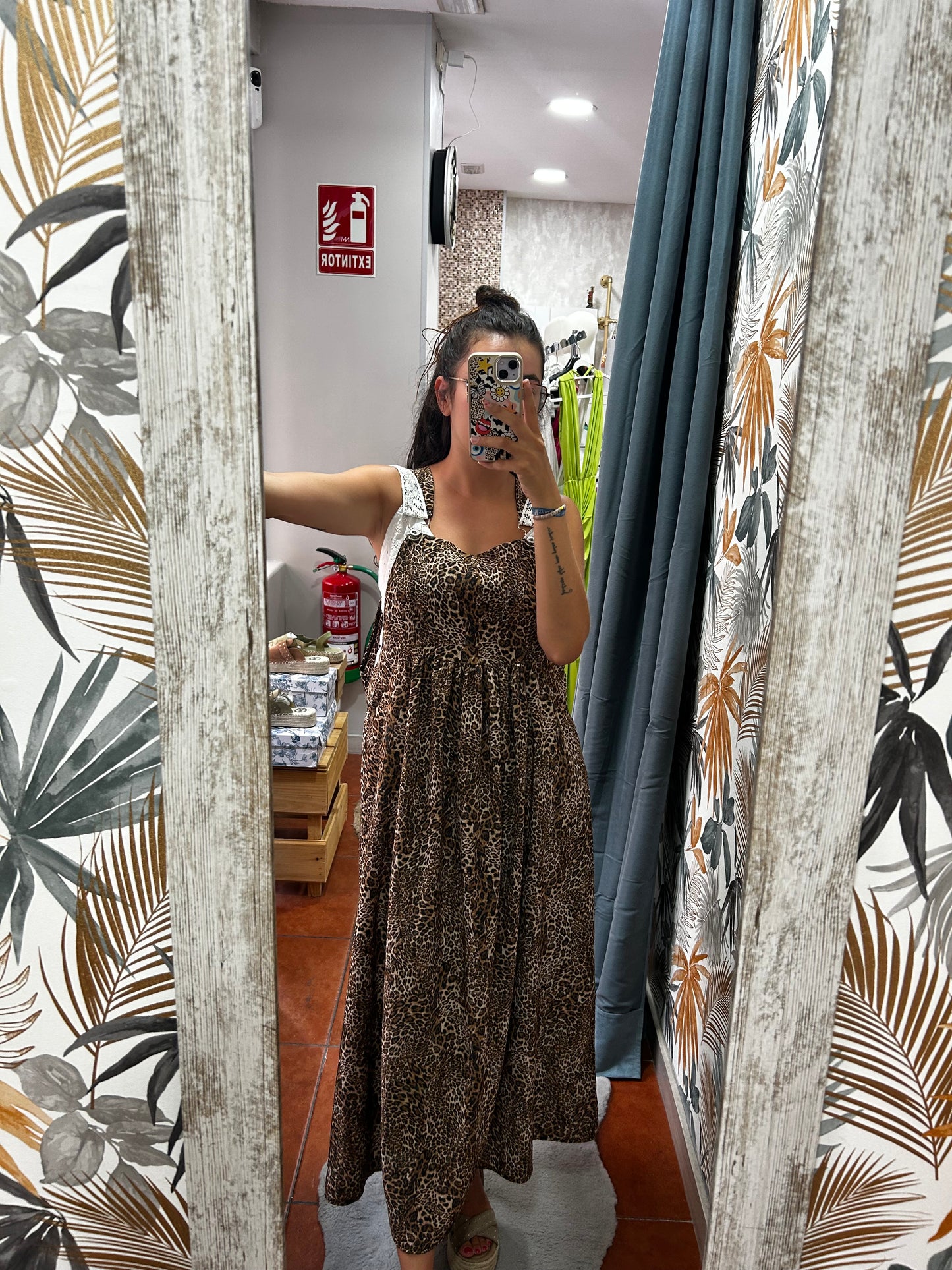 Vestido peto leopardo