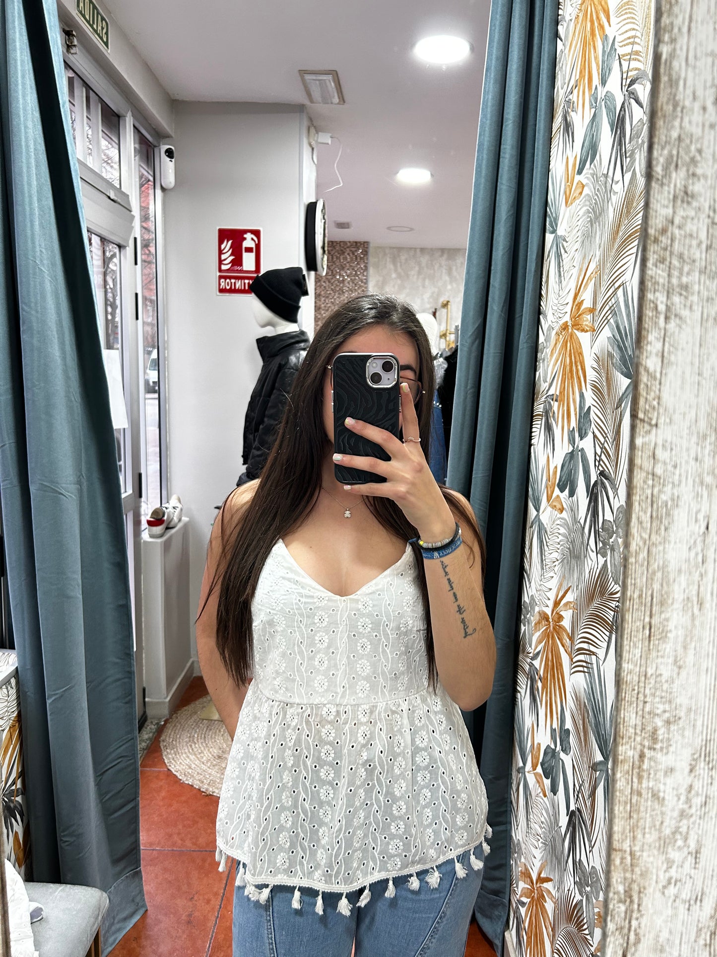 Camiseta flecos