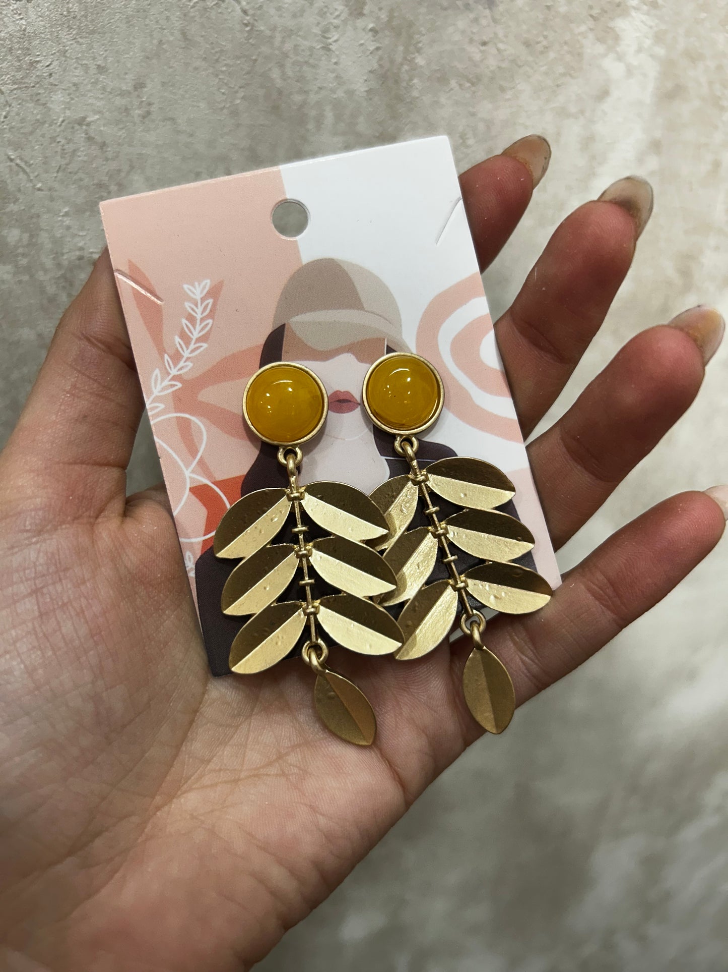 Pendientes hoja mostaza