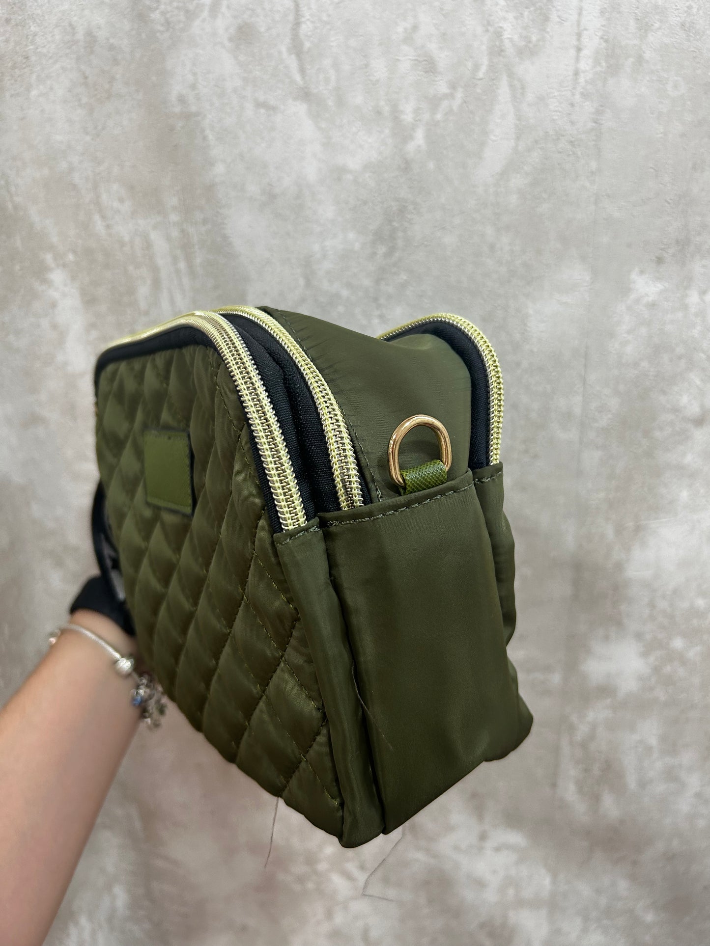 Bolso tres cremalleras