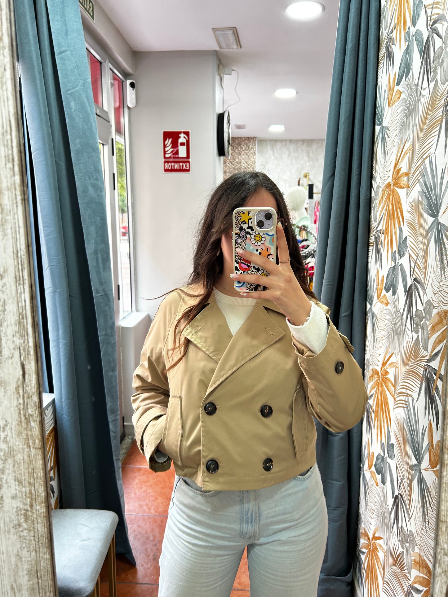Gabardina marrón