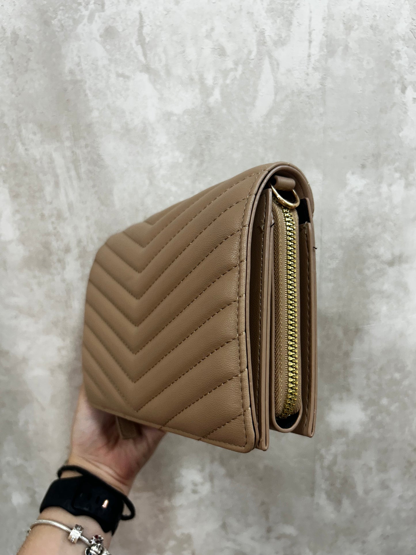 Bolso marrón