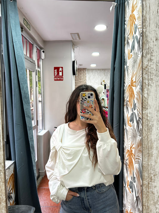 Sudadera lazo blanco