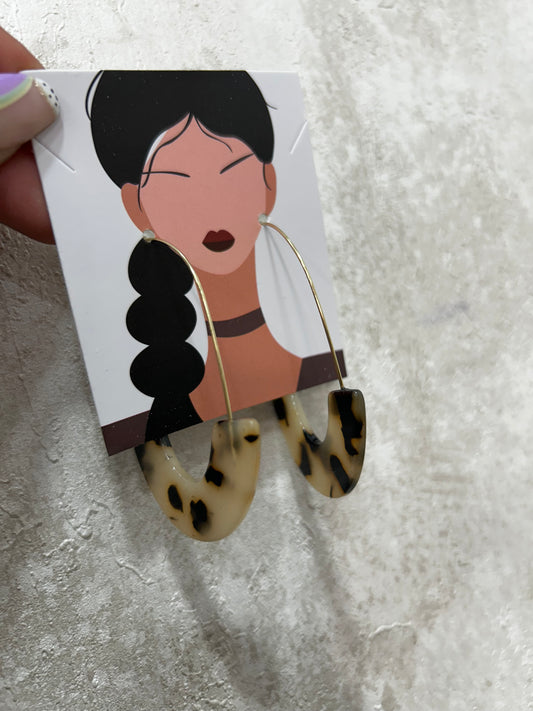 Pendientes aro leopardo