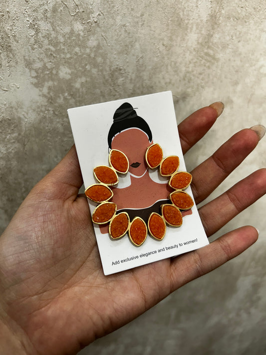 Pendiente brillos naranja